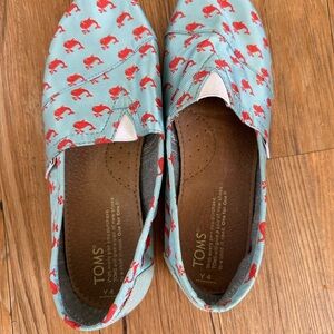 TOMS Kids Slip-On Moccasins in Aqua with Red Whale Print